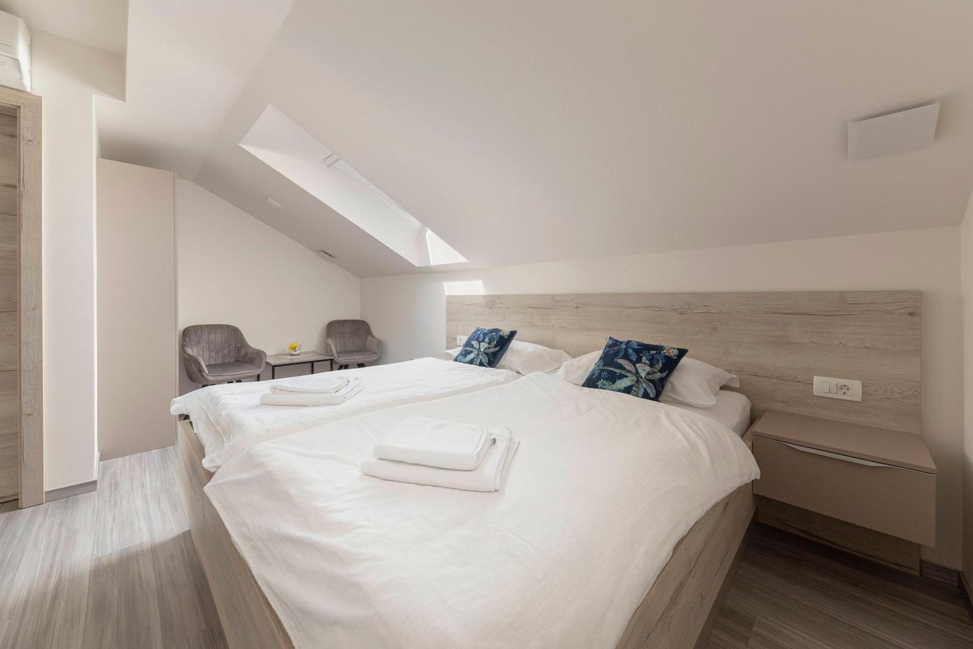 Rooms S Center Slovenske Konjice Exterior foto
