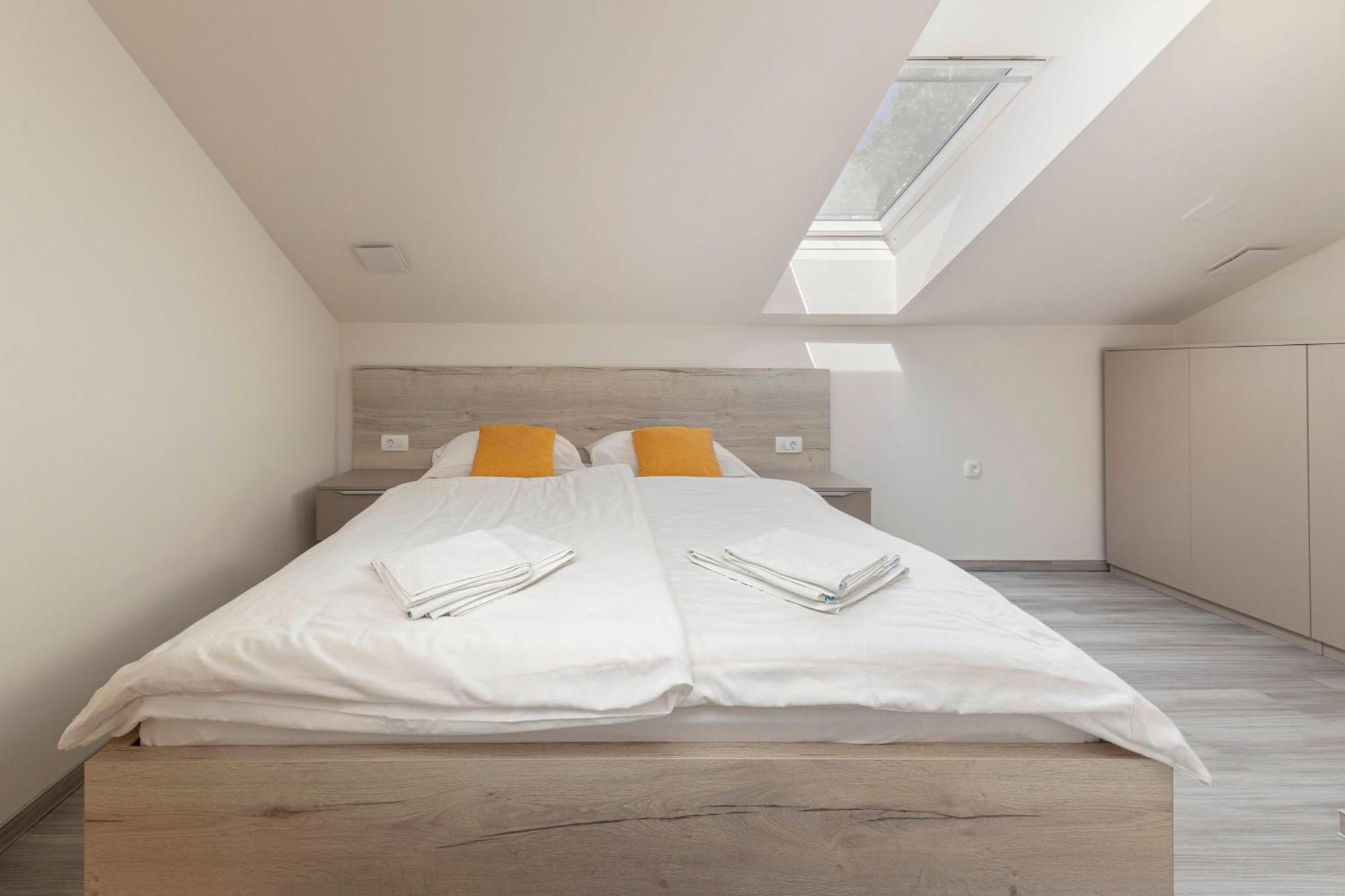 Rooms S Center Slovenske Konjice Exterior foto
